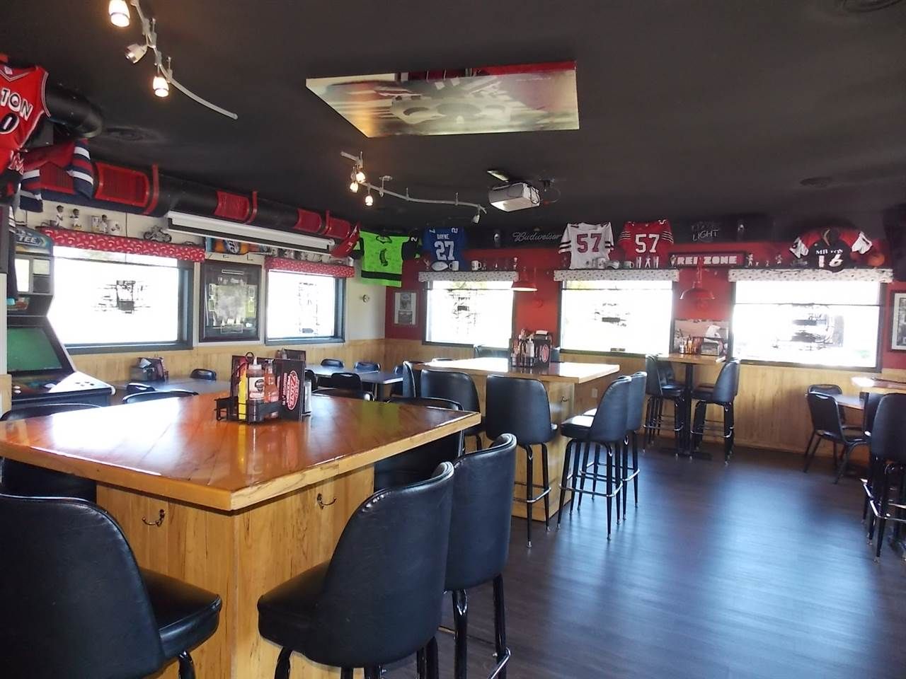 403 W High St, Milton, WI 53563